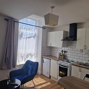 https://beautiful-1-bed-apartment-in-cork.corkhotel.net