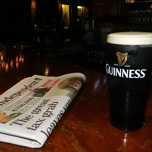 https://the-helm.westport-hotels.com